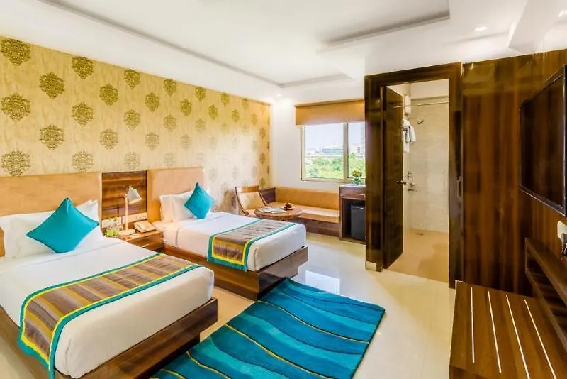 Inde Hotel Cyber City - Cyber Hub Gurgaon 3*,  India